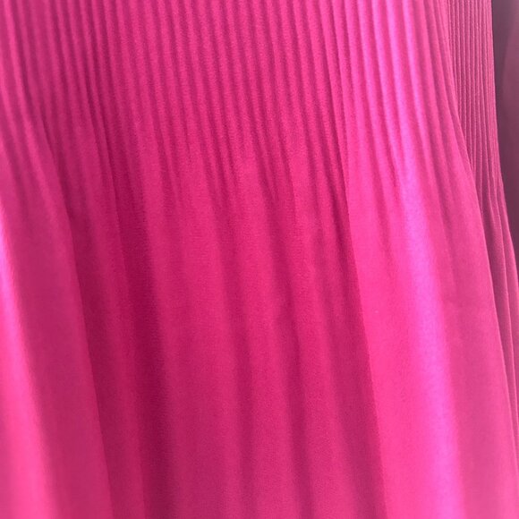 Adrianna Papell Magenta Pleated Blouse Long Sleeve Ruffle Collar Women's M - Picture 5 of 12